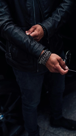 Custom Leather Jackets 98 client-testimonial-leather-jacket-5