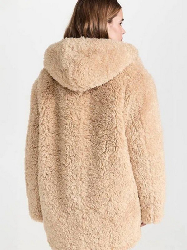 Emily_Cooper_Emily_in_Paris_2024_Lily_Collins_Hooded_Jacket__96277