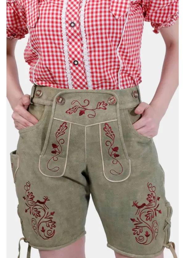 Halle Berry Lederhosen 1 Halle Berry Lederhosen