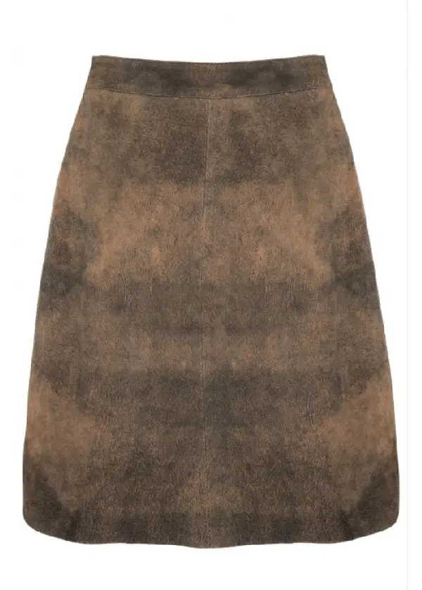 Laura Lederhosen Skirt 1 Rustic and versatile goat suede skirt in antique nut color. A perfect blend of tradition and style for festive events or everyday elegance.