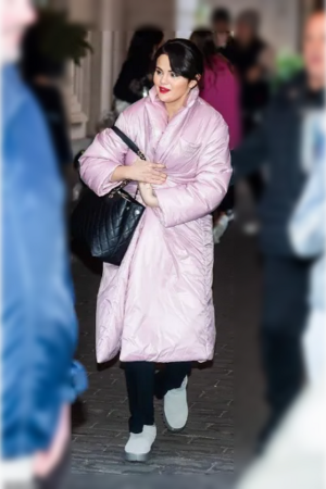 Mabel Mora Only Murders in the Building S03 Coat