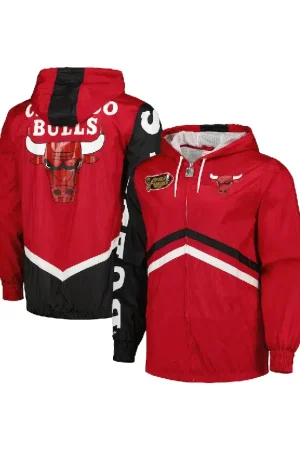 Men's Bulls Red Undeniable Full-Zip Windbreaker