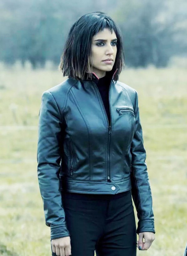 The Umbrella Academy Lila Pitts Black Leather Jacket 1 Umbrella_6__67476
