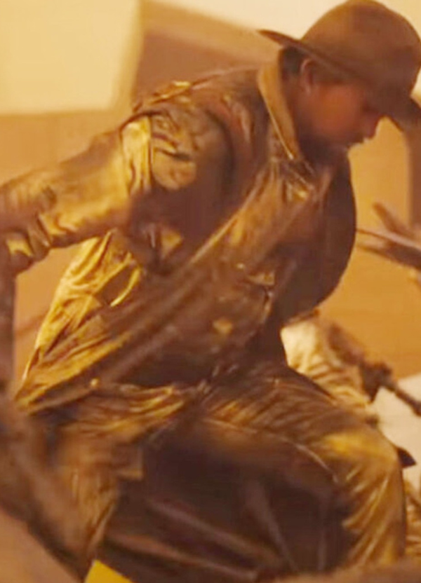Ryan Gosling The Fall Guy 2024 Golden Coat 2 Ryan Gosling The Fall Guy 2024 Golden Coat - Image 2