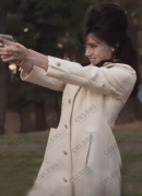 Cailee Spaeny Priscilla White Coat