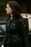 get-smart-anne-hathaway-leather-jacket_5__86349