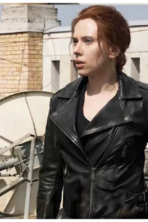scarlett-johansson-black-widow-leather-jacket-1