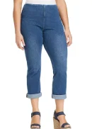 Pull-On Boyfriend Jeans in Mid Wash
